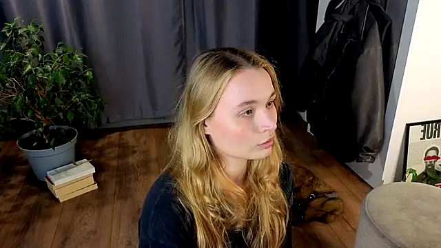 Snapshot of lisa_schiele chatting on 10, 11, 2025 lisa schiele online show from 10, 11, 2025