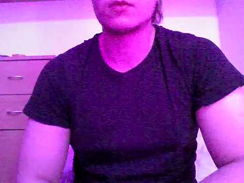 Snapshot of Andyl1 chatting on 28, 2, 2026 Andyl1 online show from 28, 2, 2026