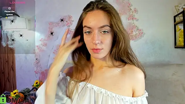 Agnes Wells online show from 15, 10, 2025