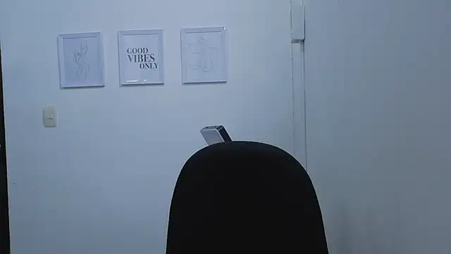 Penelophe01 online show from 18, 2, 2026