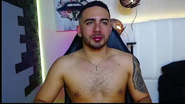 Snapshot of adamhairy chatting on 3, 6, 2026 adamhairy online show from 3, 6, 2026