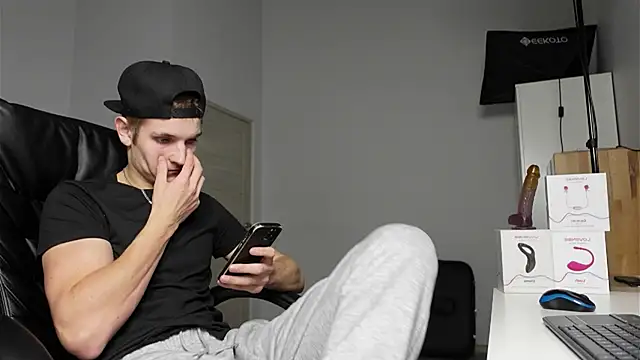 Mark Karson online show from 29, 9, 2025