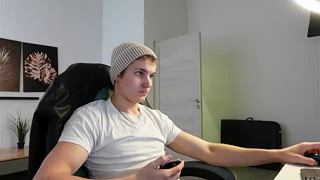 Mark Karson online show from 14, 10, 2025