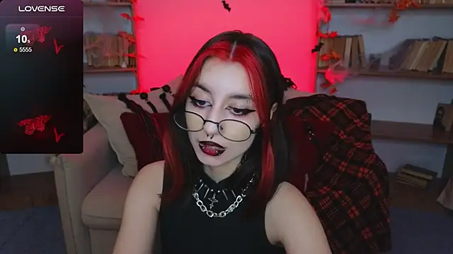 Mistress  Marcelline online show from 29, 10, 2025