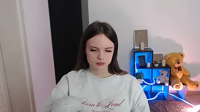 Ariella ari online show from 25, 10, 2025