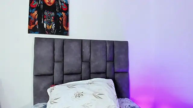 Snapshot of abby_jones2 chatting on 26, 9, 2025 abby jones2 online show from 26, 9, 2025