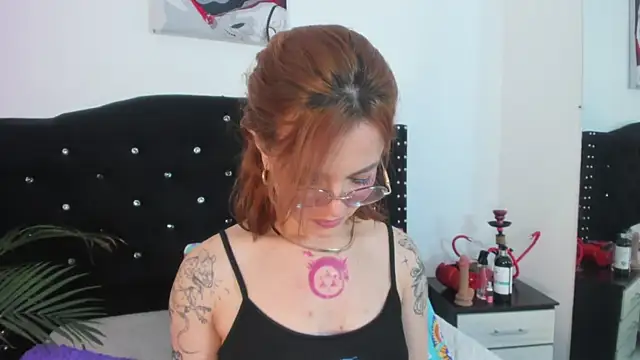 Snapshot of abby_jones2 chatting on 9, 7, 2026 abby jones2 online show from 9, 7, 2026