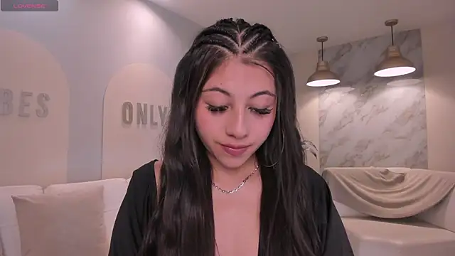 EsmeraldaGrace1 online show from 2, 10, 2025