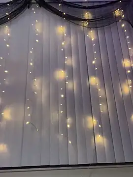 moan4mona online show from 14, 9, 2025