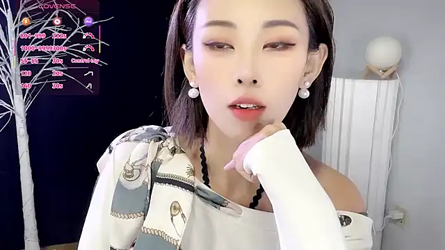 Snapshot of xiaoyue8888 chatting on 8, 10, 2025 xiaoyue8888 online show from 8, 10, 2025