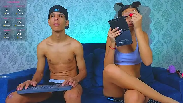 Hotcouple 222 online show from 18, 9, 2025