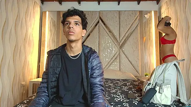 Hotcouple 222 online show from 14, 2, 2026