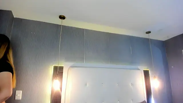 ximenanoah online show from 10, 4, 2026