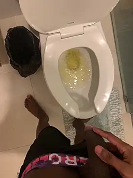 Snapshot of Fabulosa03 chatting on 23, 10, 2025 Fabulosa03 online show from 23, 10, 2025