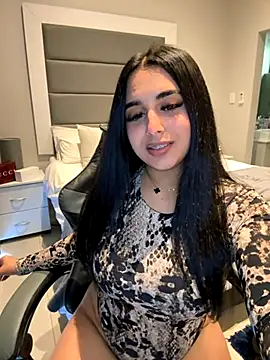 LilMisIndianx online show from 20, 11, 2025