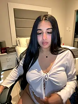 LilMisIndianx online show from 3, 12, 2025