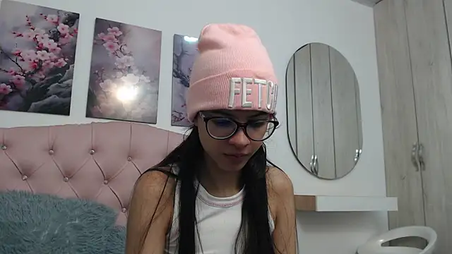 pinky f00x online show from 19, 12, 2025