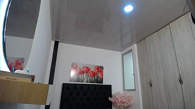 pinky f00x online show from 12, 2, 2026