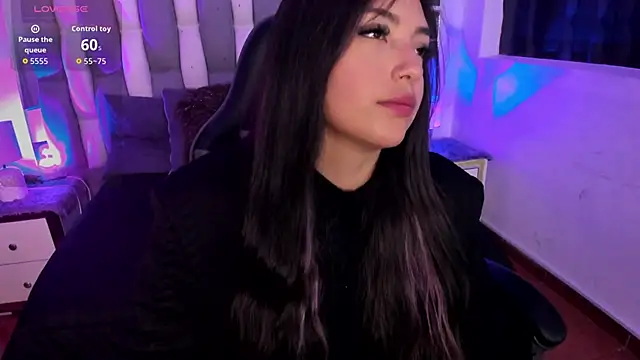 Adaara Rey online show from 28, 10, 2025