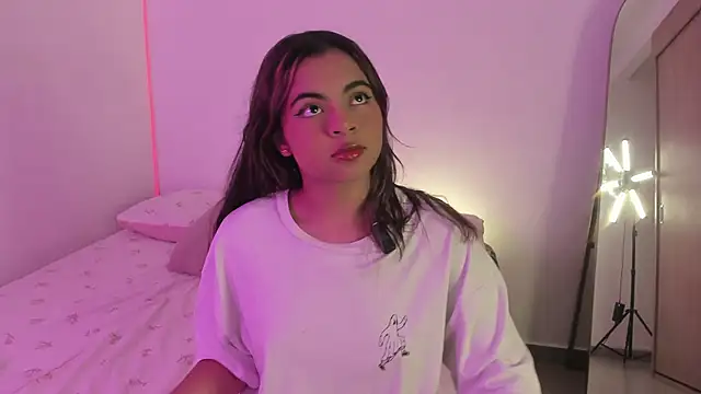 valy shyness online show from 12, 10, 2025