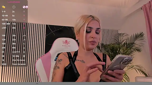 daisyblushh online show from 27, 10, 2025