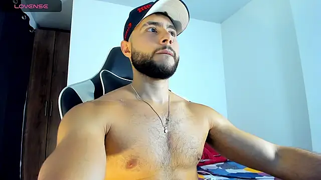 Snapshot of bryan_mugn chatting on 22, 9, 2025 bryan mugn online show from 22, 9, 2025