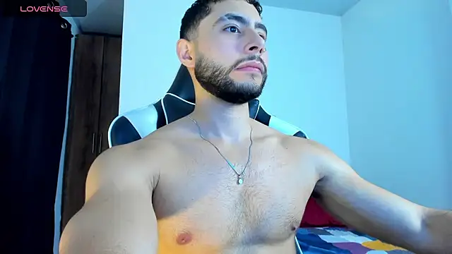 Snapshot of bryan_mugn chatting on 23, 10, 2025 bryan mugn online show from 23, 10, 2025