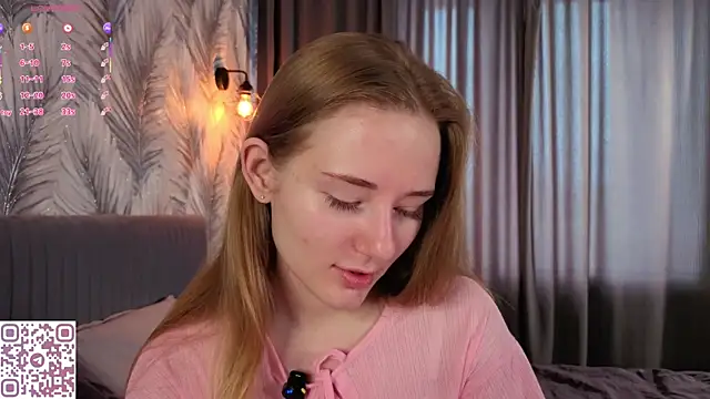Snapshot of ElvinaRose chatting on 30, 5, 2026 ElvinaRose online show from 30, 5, 2026