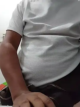 Snapshot of SOY0119DIEGO chatting on 23, 2, 2026 SOY0119DIEGO online show from 23, 2, 2026