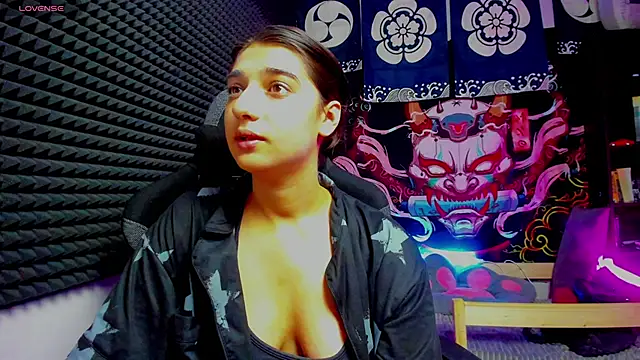 Snapshot of Elfy_Rare_ chatting on 22, 9, 2025 Elfy Rare online show from 22, 9, 2025