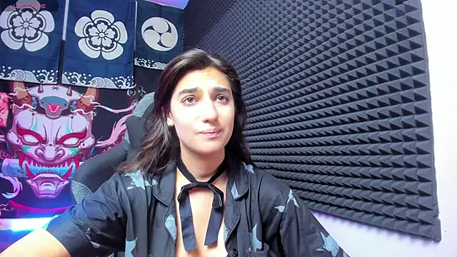 Elfy Rare  online show from 15, 10, 2025