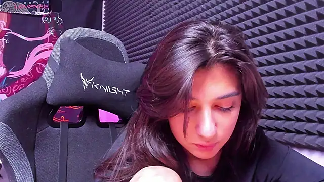 Elfy Rare  online show from 19, 11, 2025