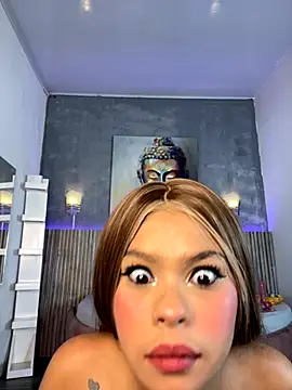 Saracooper   online show from 26, 10, 2025