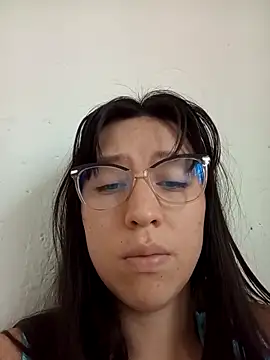 lareinalareinadelanal online show from 13, 10, 2025