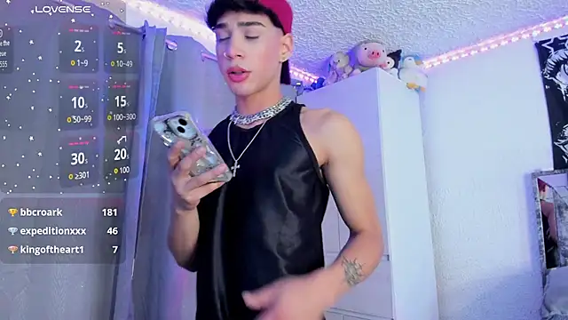 Dark Boy26 online show from 14, 9, 2025