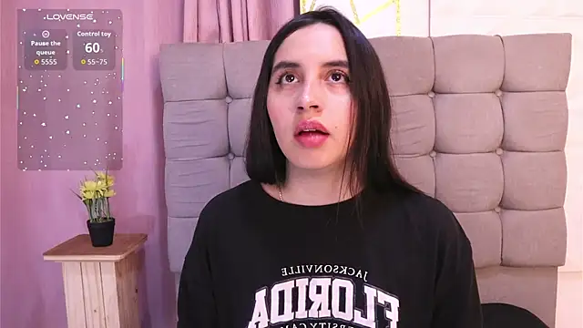 kaylee lee online show from 10, 9, 2025