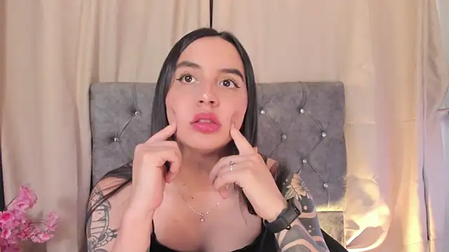 kaylee lee online show from 22, 12, 2025