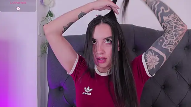 kaylee lee online show from 9, 4, 2026