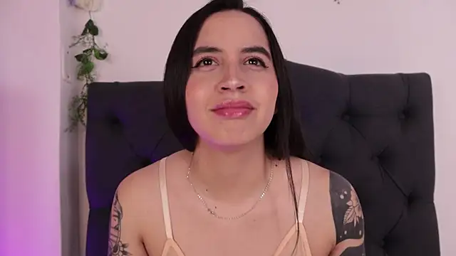 kaylee lee online show from 15, 4, 2026