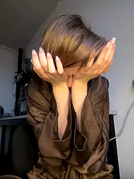 Naomi   Rias online show from 4, 11, 2025