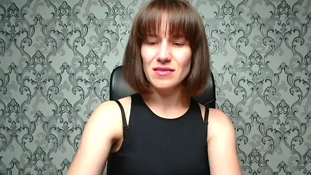 Snapshot of Kelly_Kisss chatting on 12, 9, 2025 Kelly Kisss online show from 12, 9, 2025