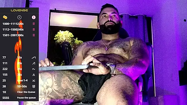 Max-prada online show from 6, 2, 2026