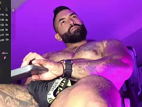 Max-prada online show from 30, 5, 2026