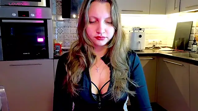 Snapshot of Brightsstar chatting on 3, 2, 2026 Brightsstar online show from 3, 2, 2026