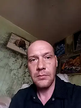 Snapshot of ToughDraft14 chatting on 25, 4, 2026 ToughDraft14 online show from 25, 4, 2026