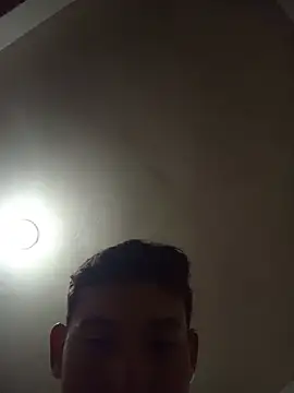 Snapshot of Henriquepauzao10 chatting on 27, 5, 2026 Henriquepauzao10 online show from 27, 5, 2026