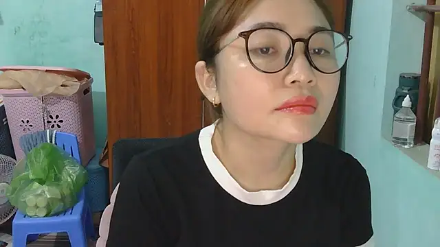 Uhem112 online show from 20, 10, 2025