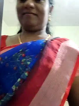 Snapshot of papukurty chatting on 22, 9, 2025 papukurty online show from 22, 9, 2025