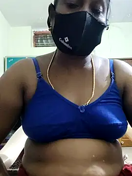 Snapshot of papukurty chatting on 25, 9, 2025 papukurty online show from 25, 9, 2025