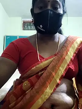 Snapshot of papukurty chatting on 26, 9, 2025 papukurty online show from 26, 9, 2025